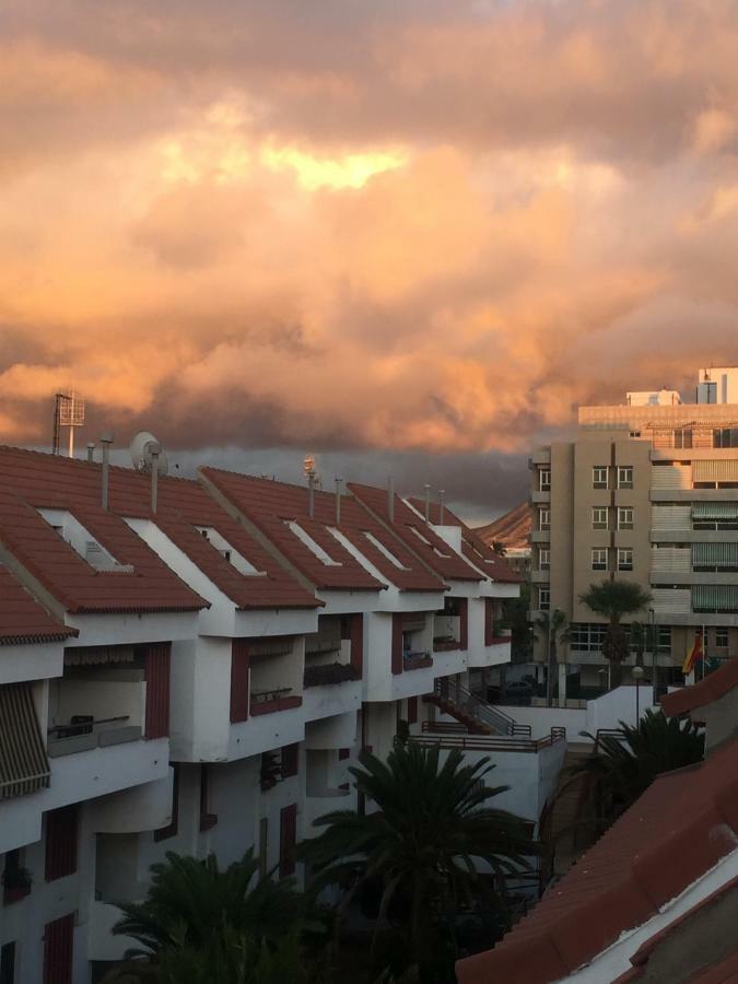 Duplex Apartment In Edificio Altemar Playa de las Americas  Exteriör bild